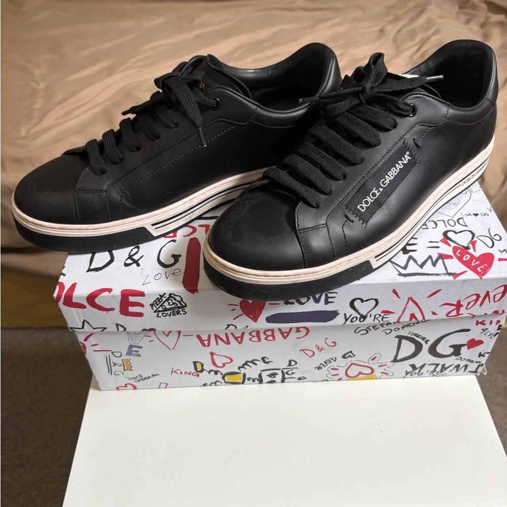 Dolce & Gabbana Black Leather Sneakers